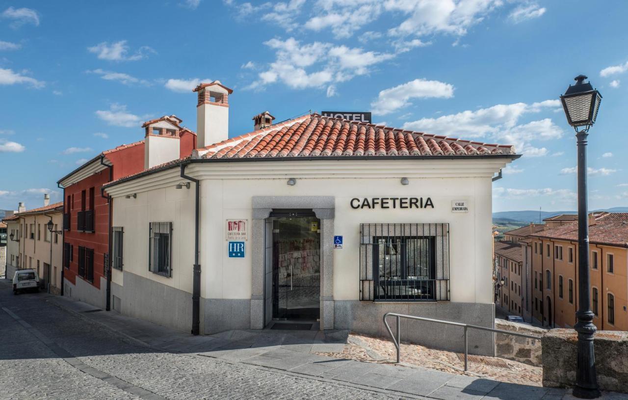 Hotel Puerta De La Santa Ávila Exterior foto
